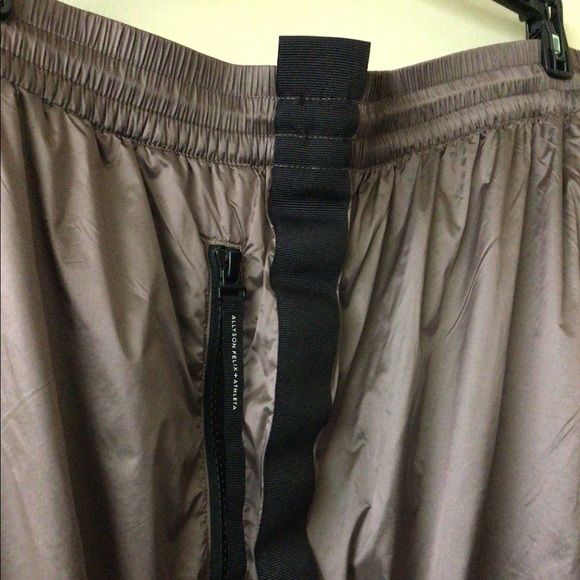 Allyson Felix Athleta Track Pants “Legend luxe” - Picture 6 of 6